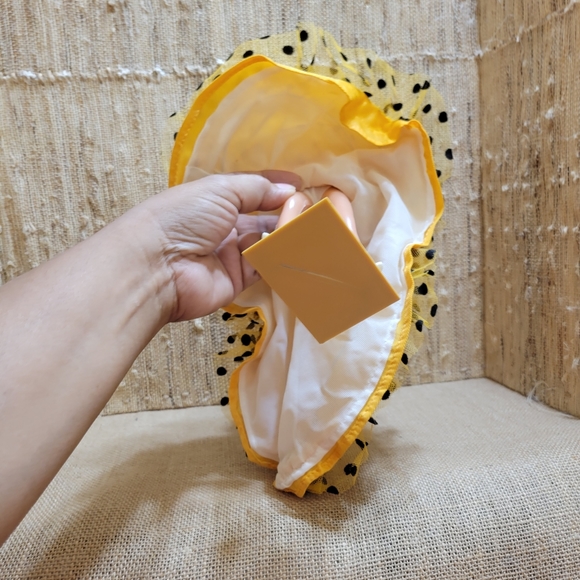 Vtg Large Spanish Marin Chiclana Plastic Doll. Flamenco Dancer. Yellow Dress - Picture 2 of 9